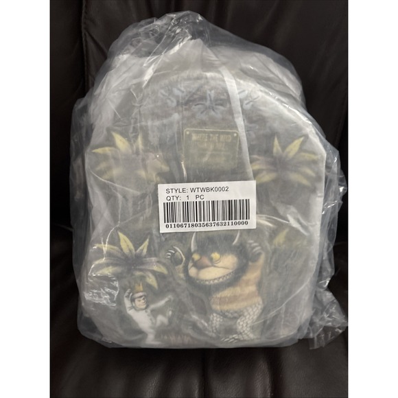 NWT Loungefly Max & The Wild Things Children's Classic Backpack - Picture 8 of 9